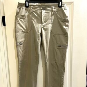 Kuhl riptop slim cut pants. 8 Short.